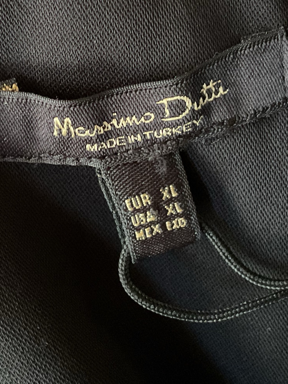 Massimo Dutti Casual Style Black V-Neck Midi Dress with Strap. Size XL - Picture 12 of 13